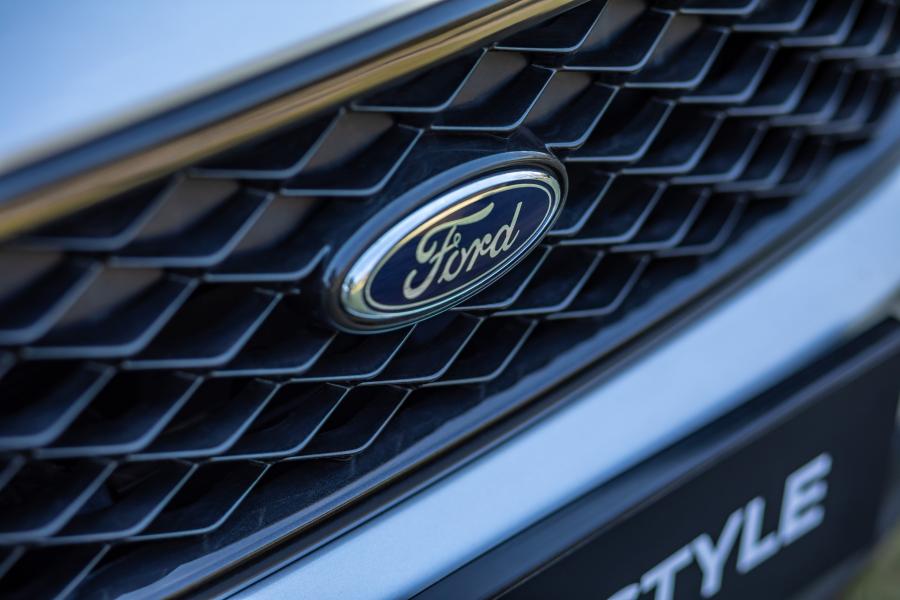 Логотип Ford Figo Freestyle 2020 года  (фото 32 из 40)